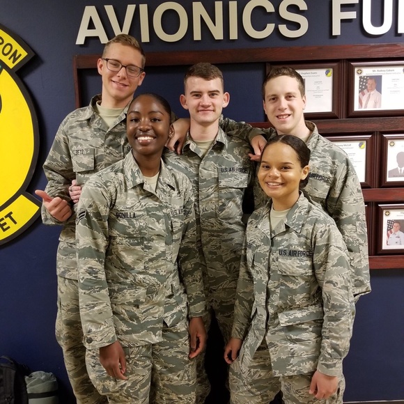 Meet your Posher, Mileva - Picture 2 of 2